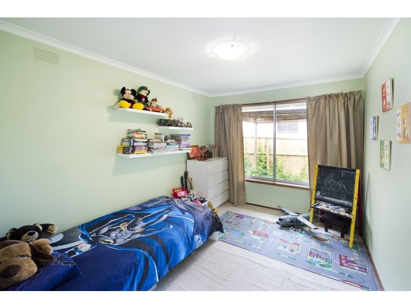 20 Little John Road, Warranwood VIC 3134