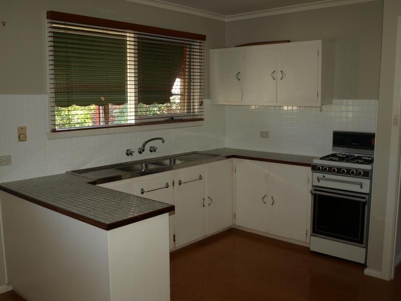 1/14 MacMillan Street, Mooroolbark VIC 3138