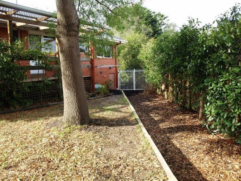 1/14 MacMillan Street, Mooroolbark VIC 3138