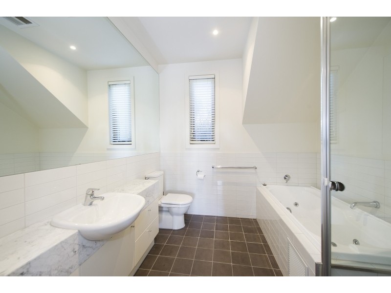 15 St Andrews Court, Chirnside Park VIC 3116