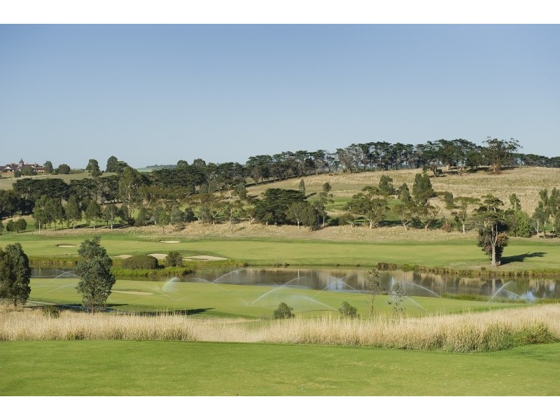 15 St Andrews Court, Chirnside Park VIC 3116