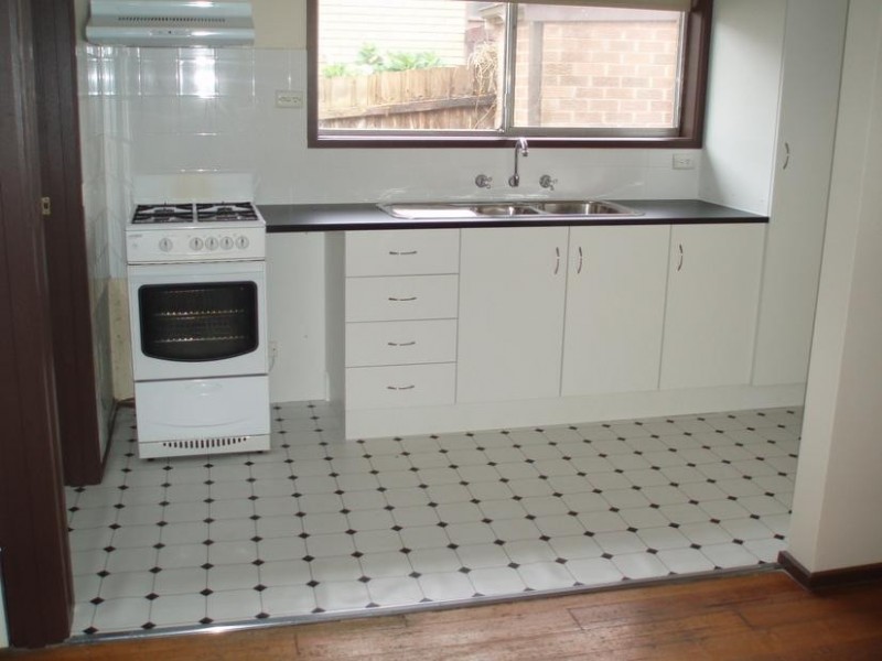 8/28 New Street, Ringwood VIC 3134