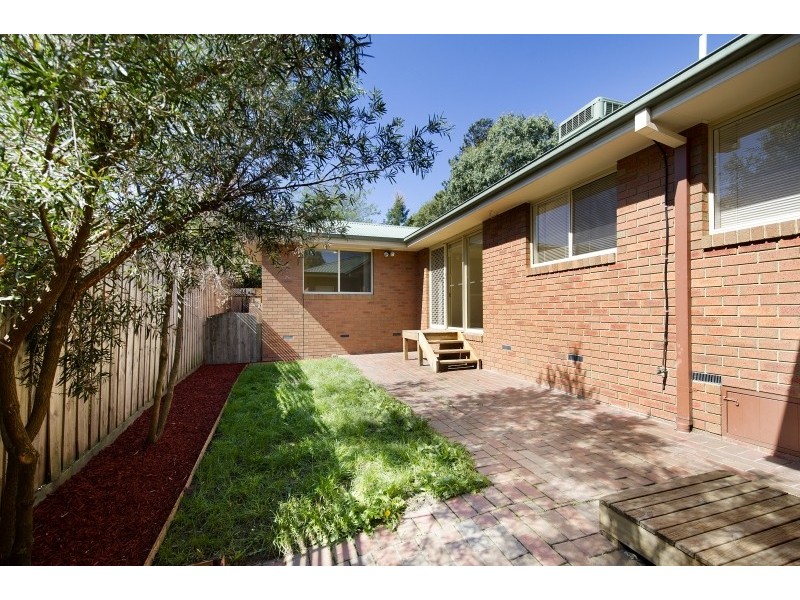 4/2 Alamein Avenue, Kilsyth VIC 3137