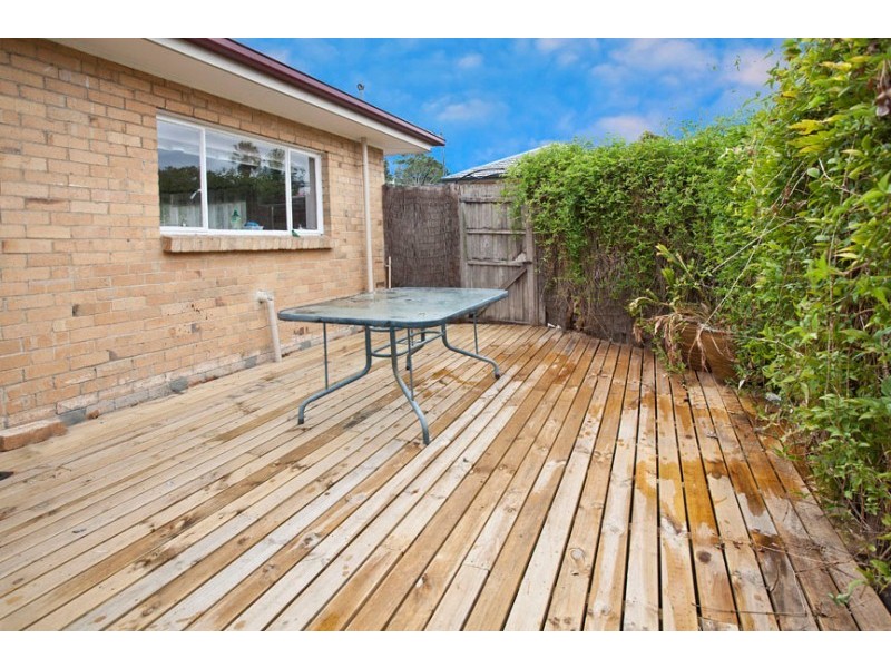 1/25 Railway Avenue, Ringwood East VIC 3135
