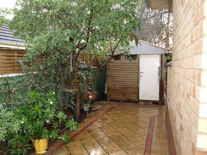 1/25 Railway Avenue, Ringwood East VIC 3135