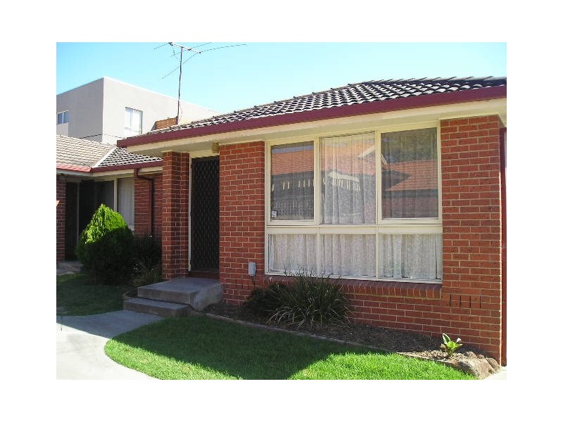 3/13 Nelson Street, Ringwood VIC 3134