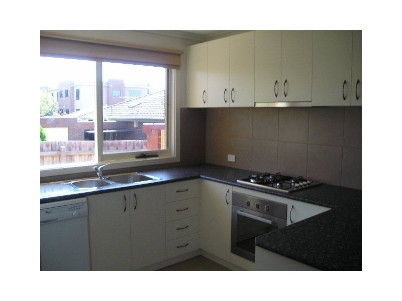 3/13 Nelson Street, Ringwood VIC 3134