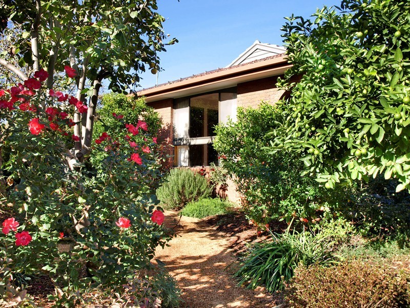 18 Jeffrey Drive, Ringwood VIC 3134