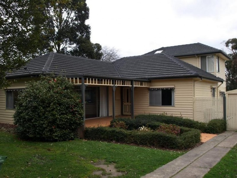 26 Cherylnne Crescent, Kilsyth VIC 3137
