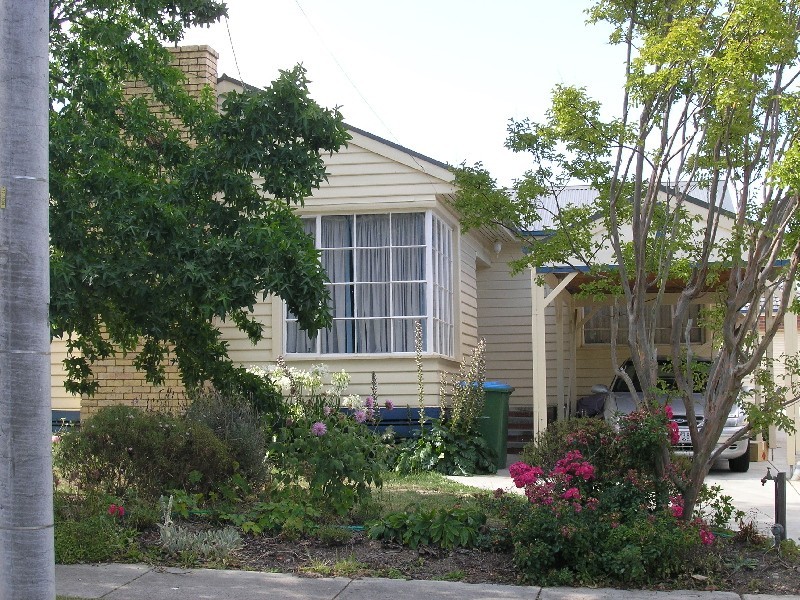 1/39 Caroline Street, Ringwood VIC 3134