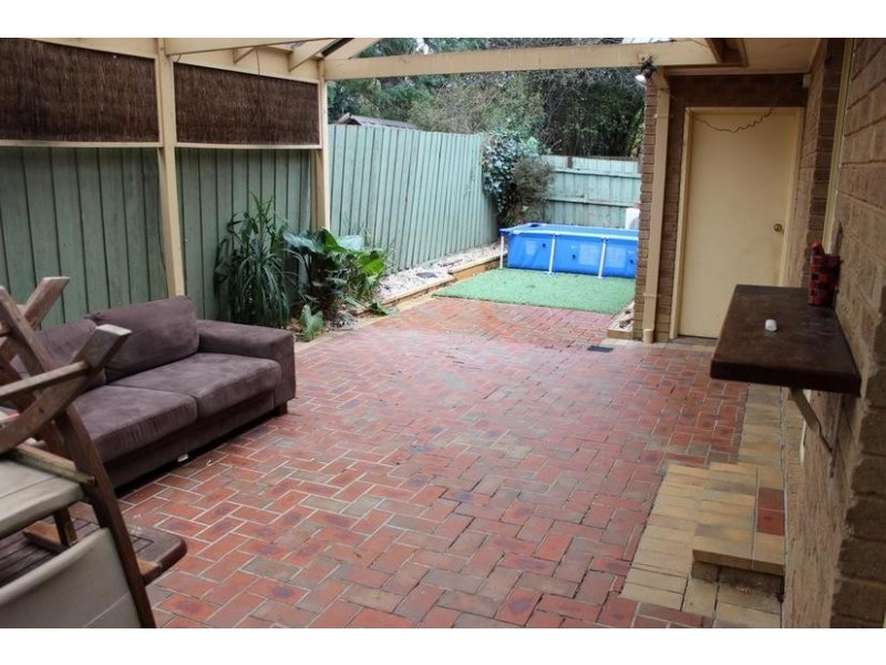 2/4 Melton Grove, Croydon VIC 3136