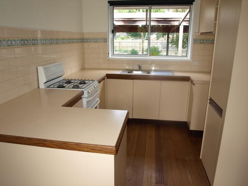 1 Clare Street, Croydon South VIC 3136