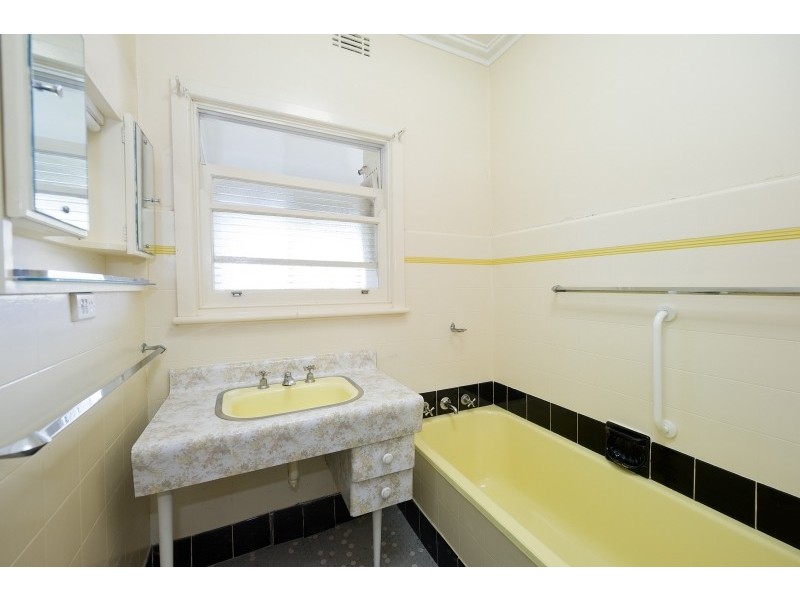 89 Wantirna Road, Ringwood VIC 3134