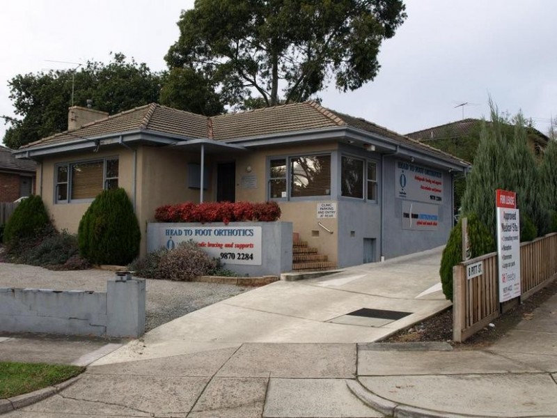 8 Pitt Street, Ringwood VIC 3134