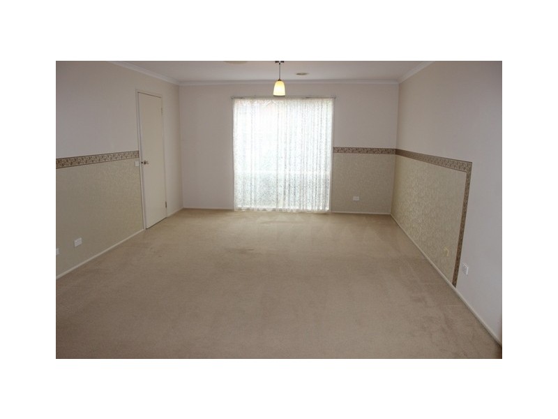31 Aumann Court, Croydon North VIC 3136