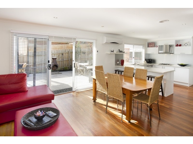 2/69 Greenhill Road, Bayswater North VIC 3153