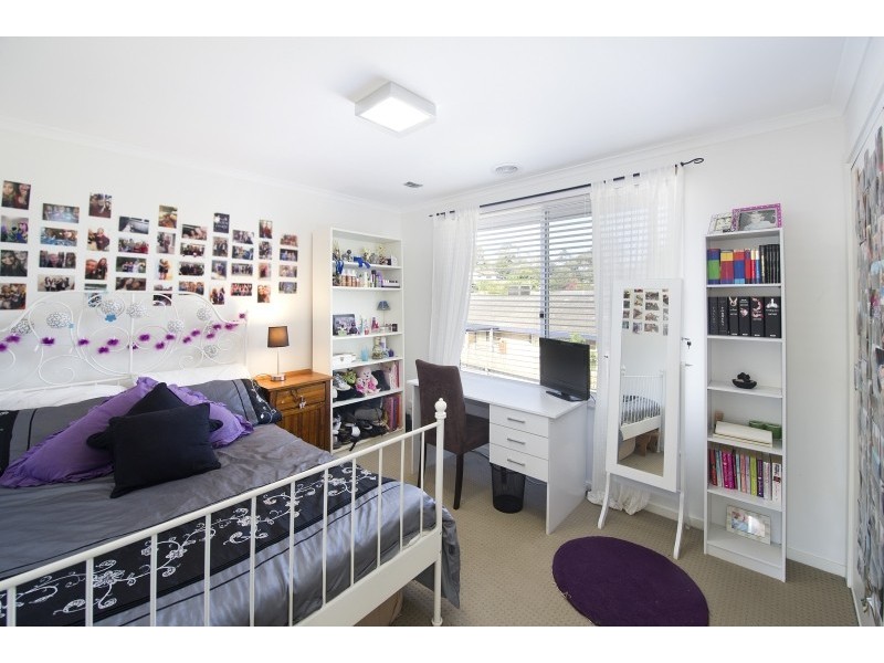 2/69 Greenhill Road, Bayswater North VIC 3153