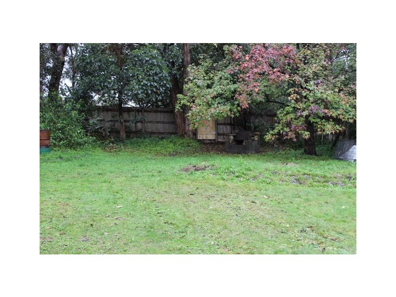 15 Olwen Street, Nunawading VIC 3131