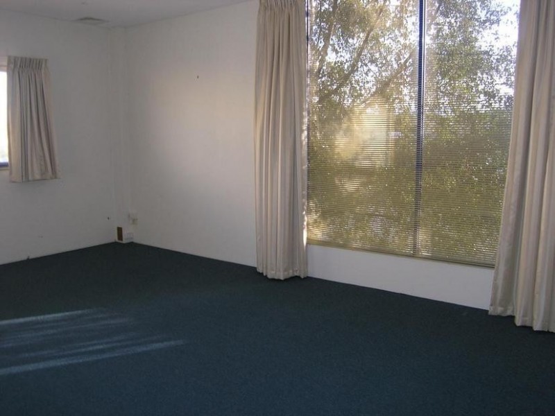 24/107 Heatherdale Road, Ringwood VIC 3134