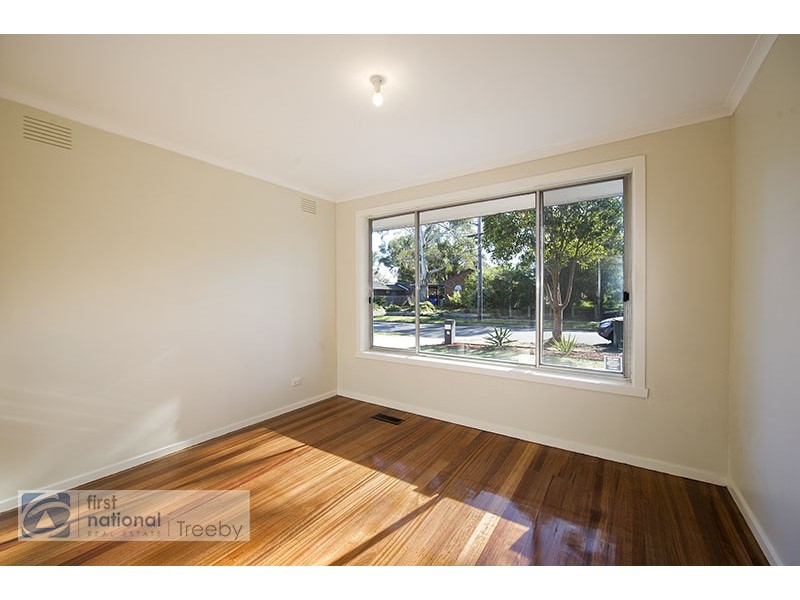 23 Landstrom Quadrant, Kilsyth VIC 3137