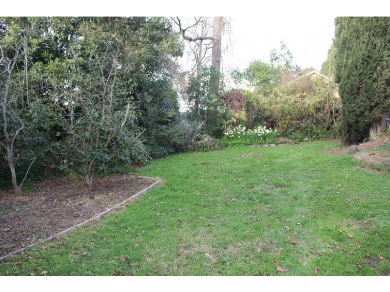 40 Central Avenue, Mooroolbark VIC 3138