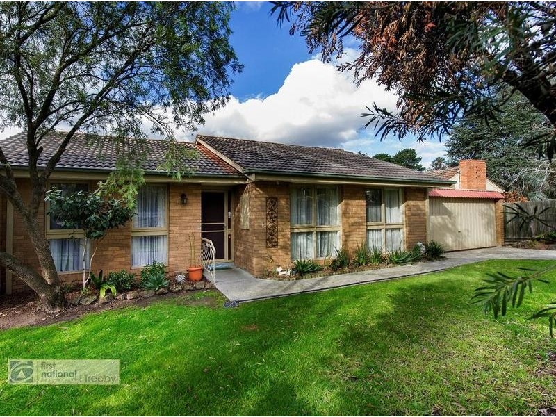 2/9-11 Mines Road, Ringwood East VIC 3135
