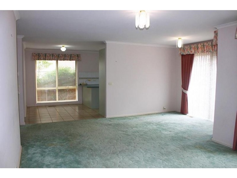 2/9 Yarmouth Street, Ringwood VIC 3134