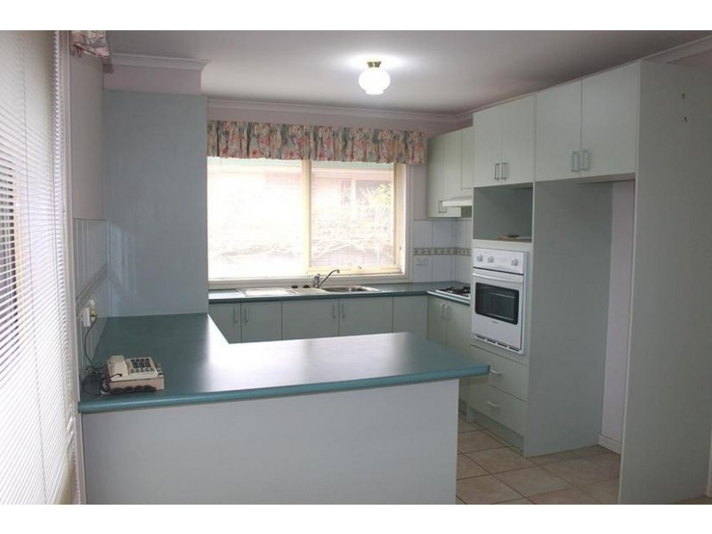 2/9 Yarmouth Street, Ringwood VIC 3134