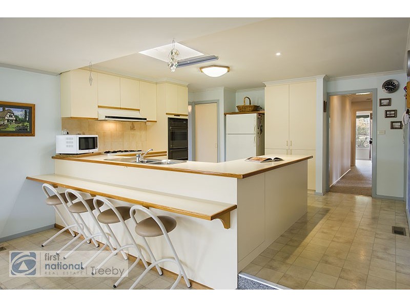 4 Adina Close, Bayswater North VIC 3153