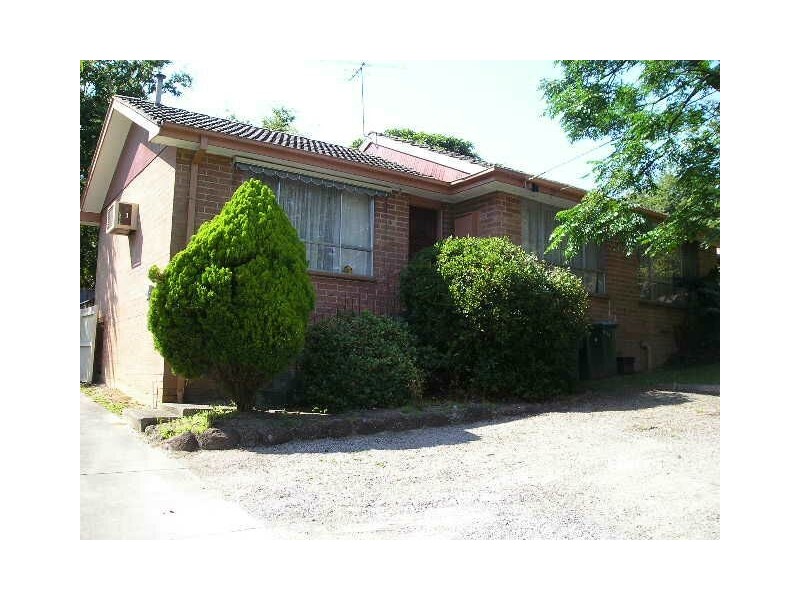 1/14 Through Road, Ringwood VIC 3134