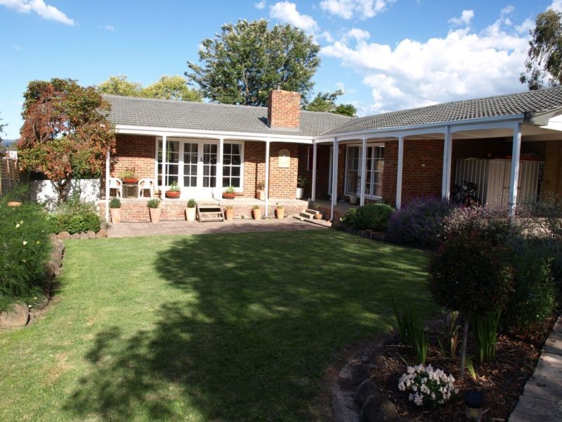 1 Carl Court, Ringwood VIC 3134