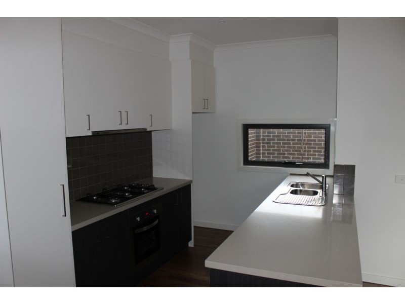 1/128 Oban road, Ringwood North VIC 3134