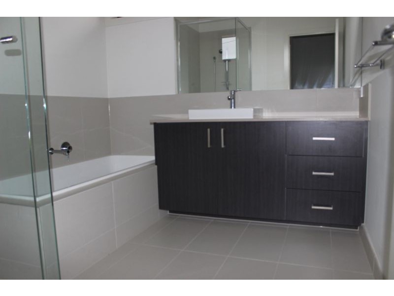 1/128 Oban road, Ringwood North VIC 3134