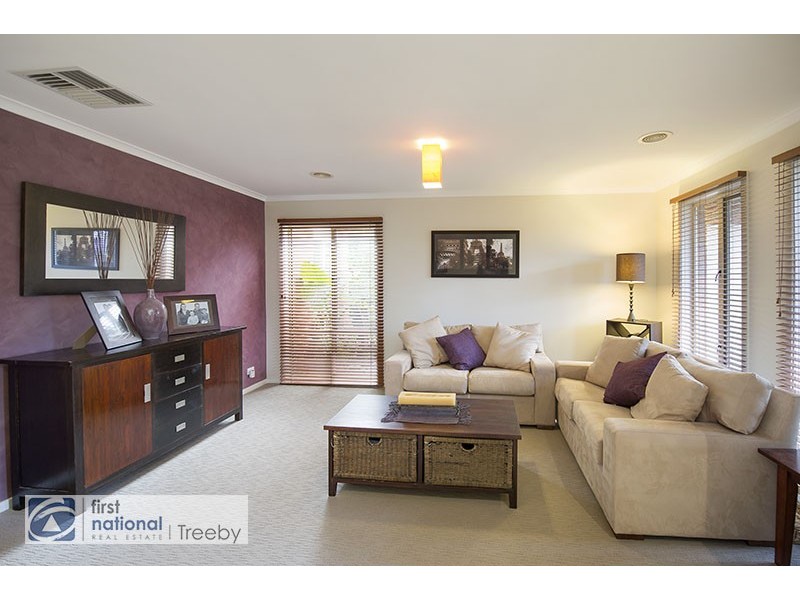 26 County Terrace, Croydon Hills VIC 3136