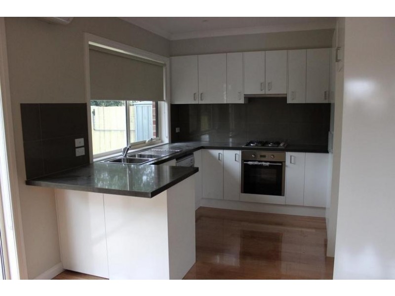 2/2a Rupert Street, Ringwood VIC 3134