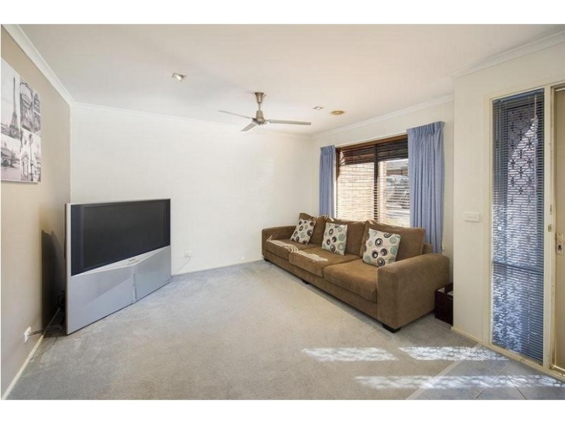 18 Cosmo Court, Kilsyth VIC 3137