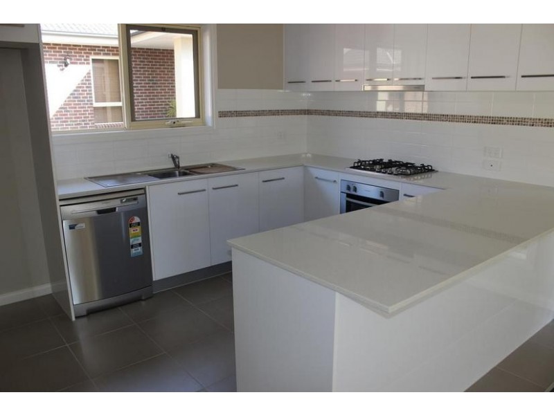 9/48 Lusher Road, Croydon VIC 3136
