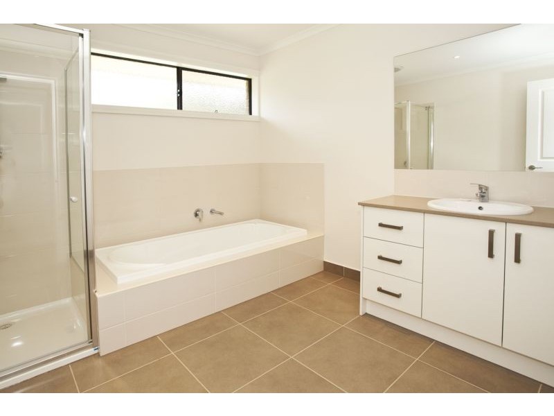 4/21 Mines Road, Ringwood East VIC 3135