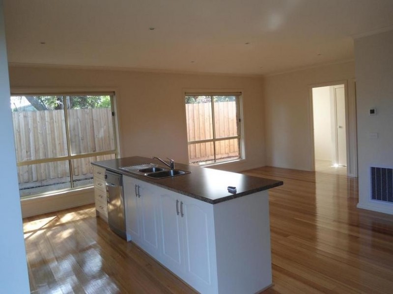 3/3 Elizabeth Court, Ringwood East VIC 3135