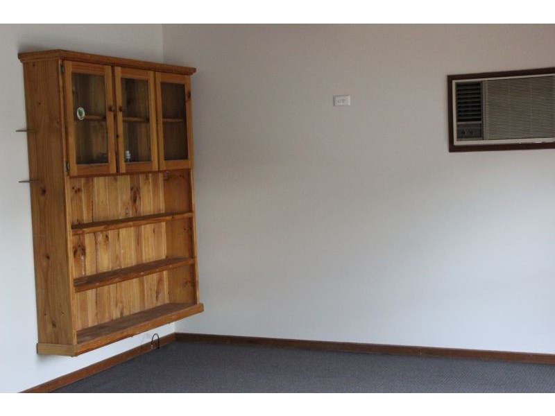 1/8 Weller Street, Dandenong VIC 3175