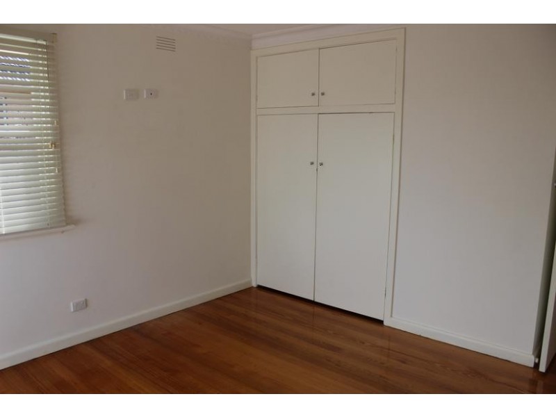 1/13 Thomas Street, Ringwood VIC 3134