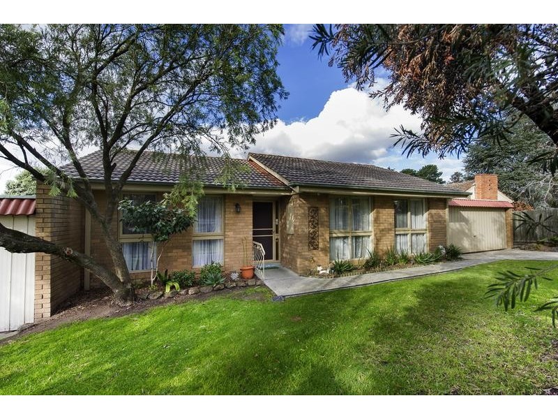2/9-11 Mines Road, Ringwood East VIC 3135