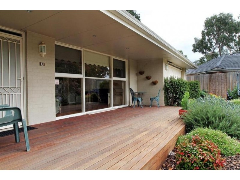 2 Moss Court, Croydon North VIC 3136