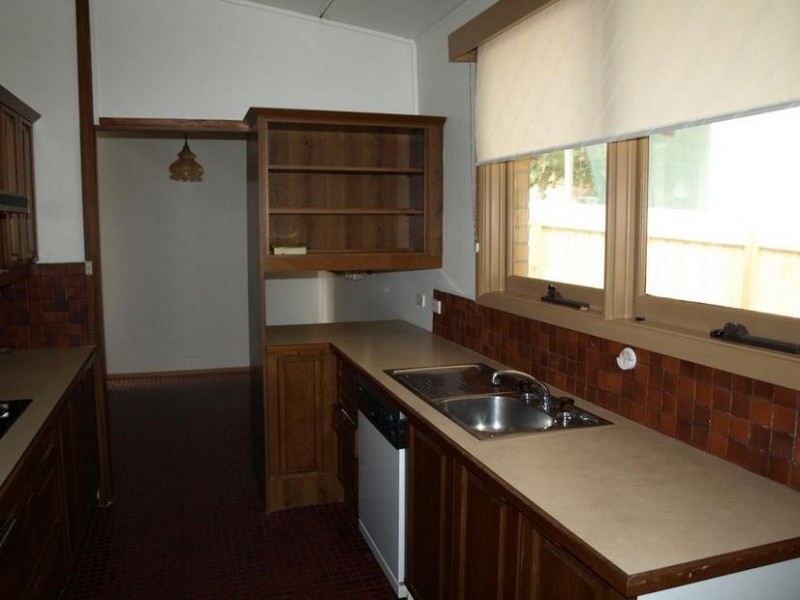 13 Wainui Avenue, Heathmont VIC 3135