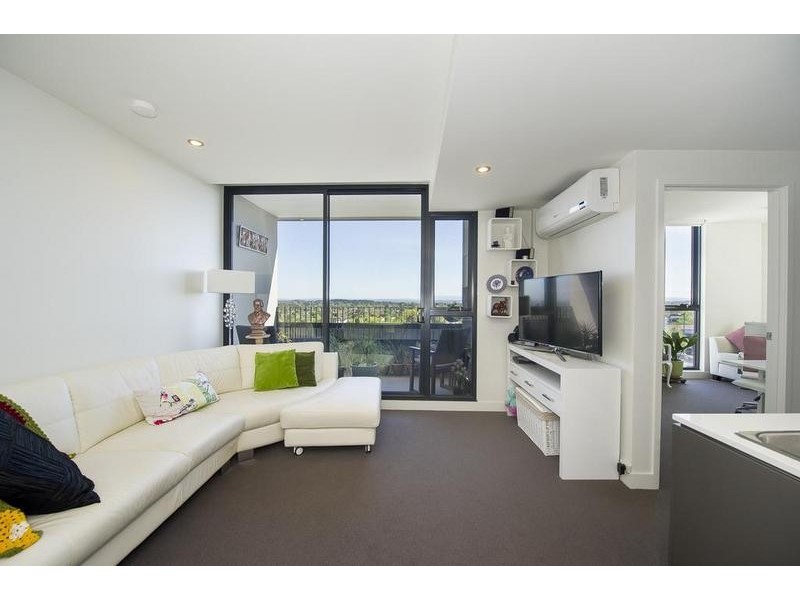 708 B/1 Colombo Street, Mitcham VIC 3132