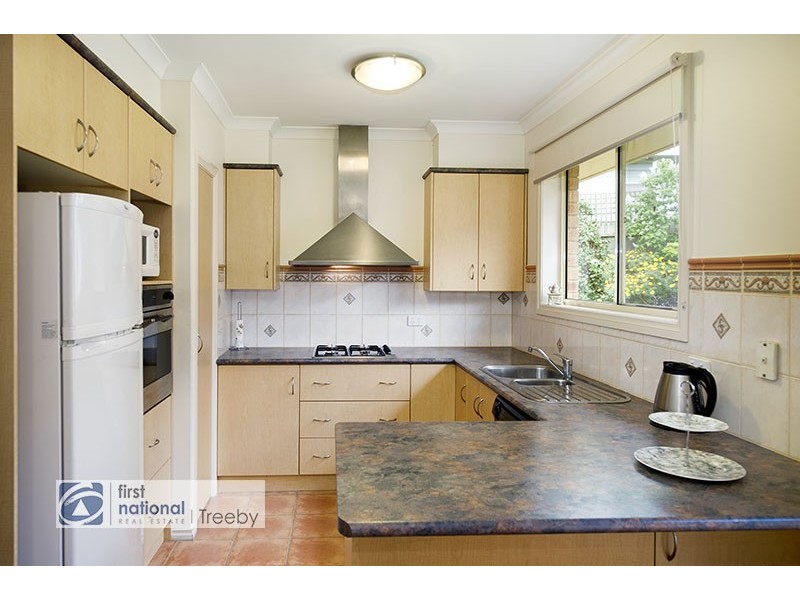 1/22 Through Road, Ringwood North VIC 3134