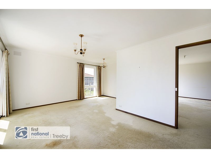 6 Moorina Lane, Mooroolbark VIC 3138