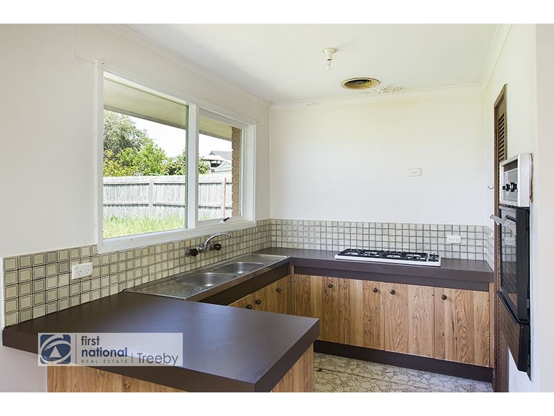 6 Moorina Lane, Mooroolbark VIC 3138