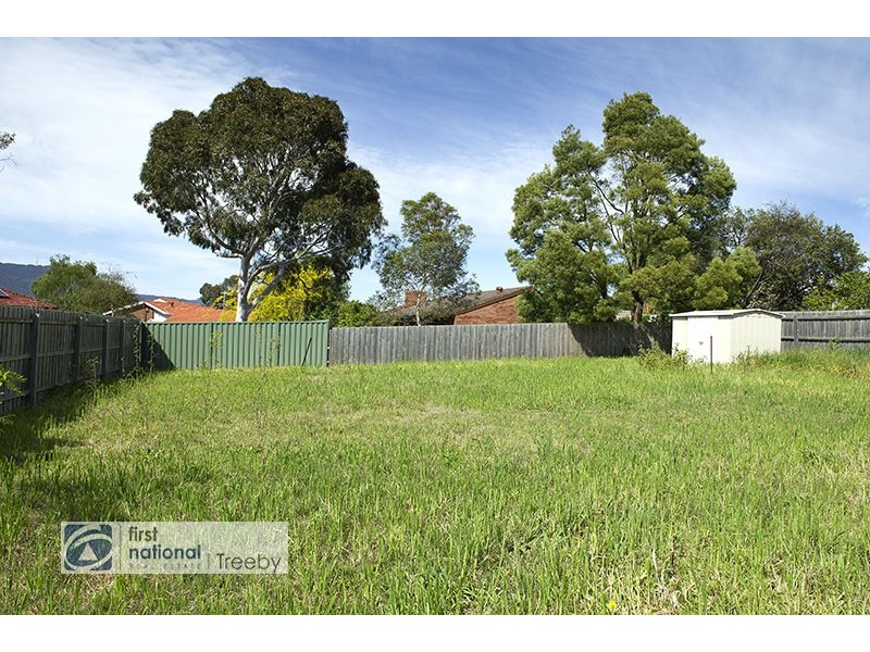 6 Moorina Lane, Mooroolbark VIC 3138