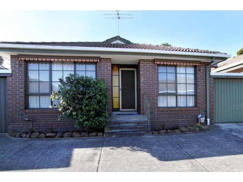 2/5 Arlington Street, Ringwood VIC 3134
